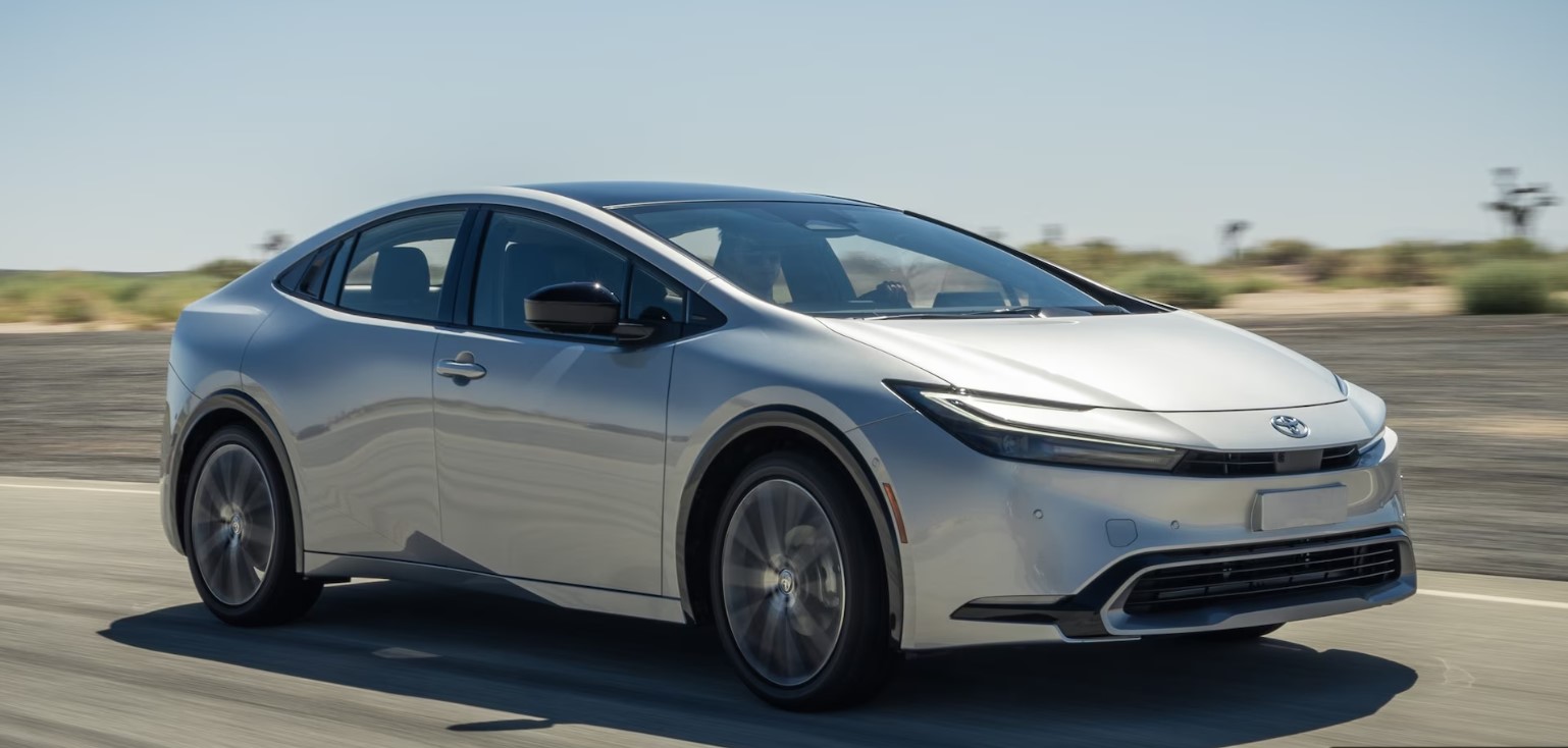 Toyota Prius PHEV